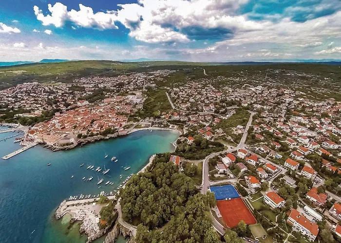 Διαμέρισμα 2 Bedroom Awesome In Zidarici Vantacici